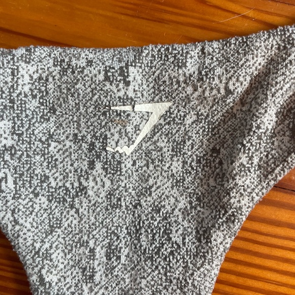 GymShark sports bra - Picture 4 of 5